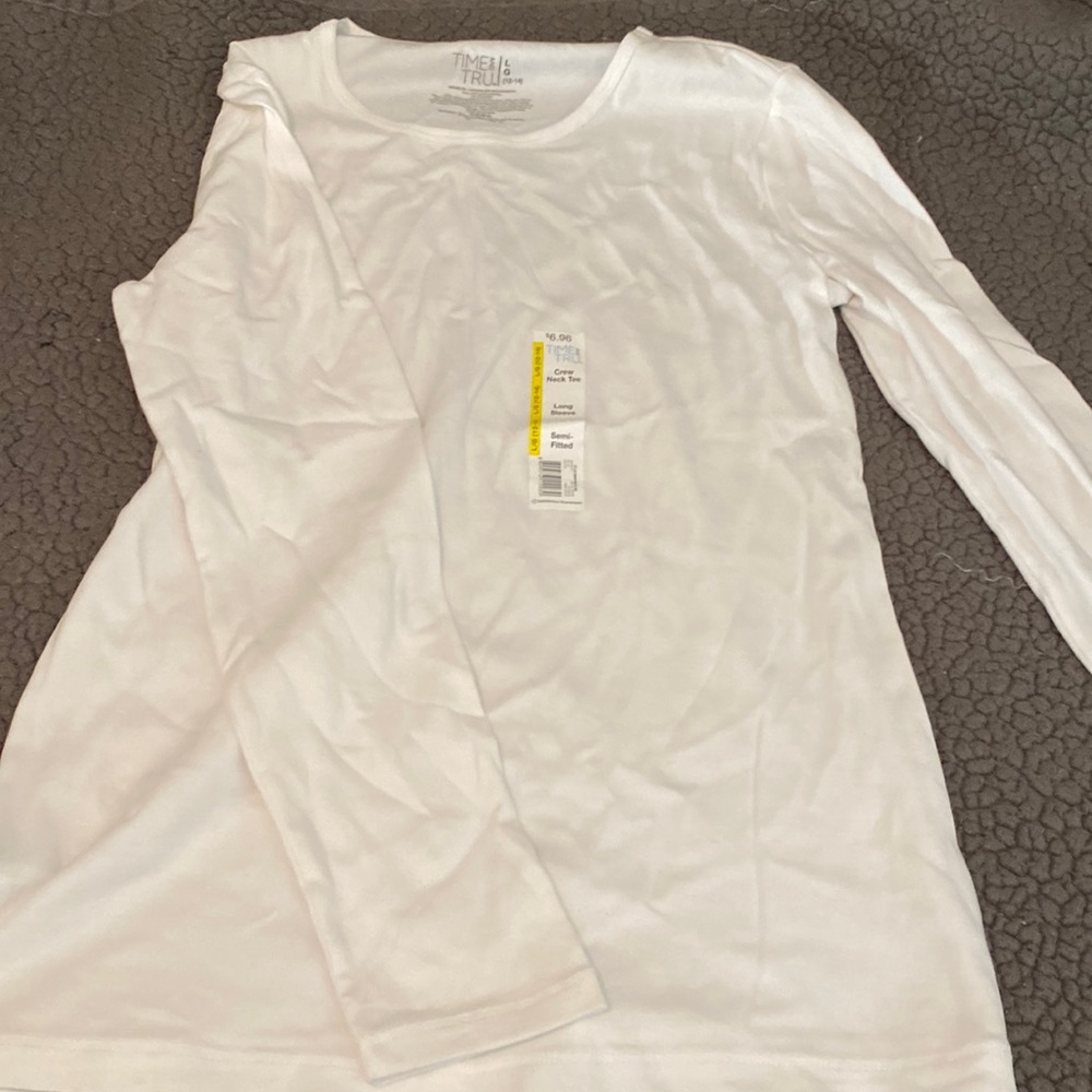 Women’s White Long Sleeve T-Shirt